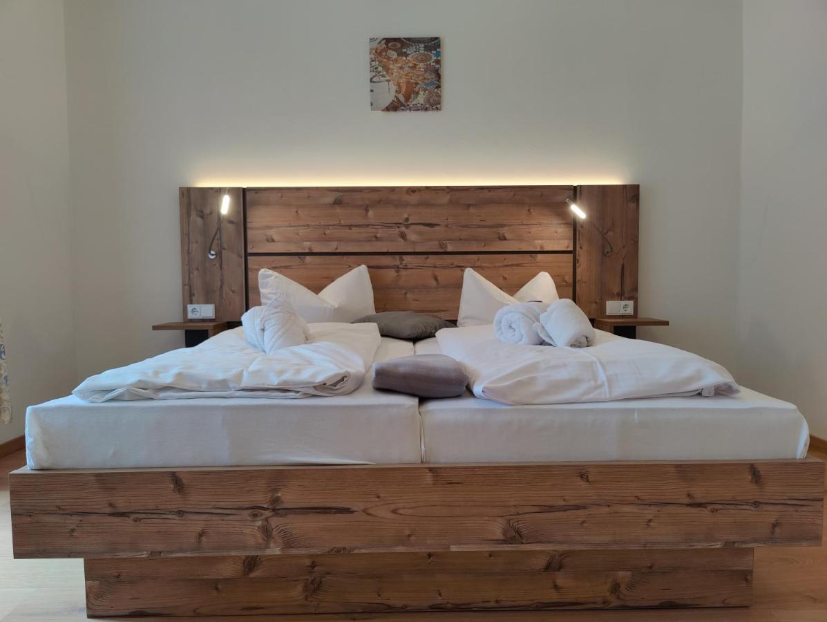 Ferien Vom Ich, Bayerischer Wald, Hotel & Restaurant ノイキルヒェン エクステリア 写真