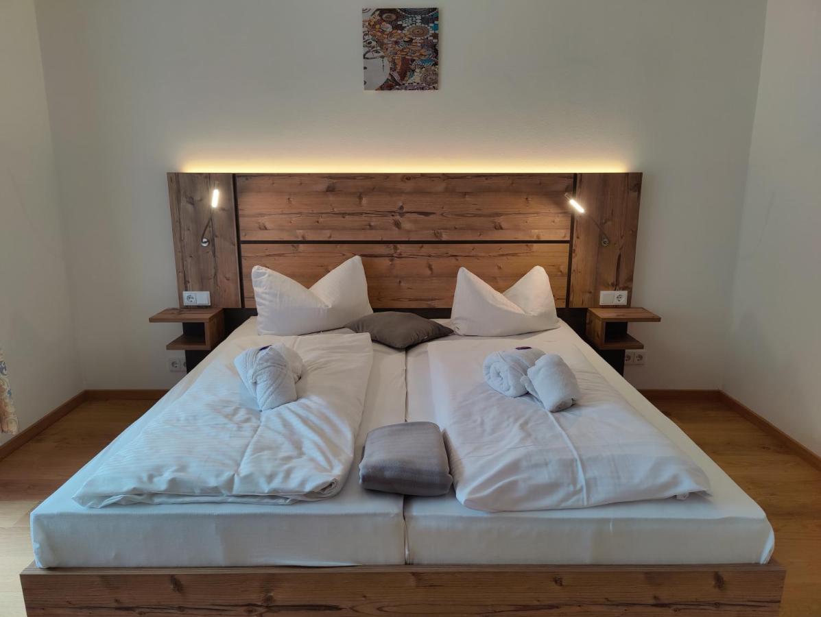 Ferien Vom Ich, Bayerischer Wald, Hotel & Restaurant ノイキルヒェン エクステリア 写真