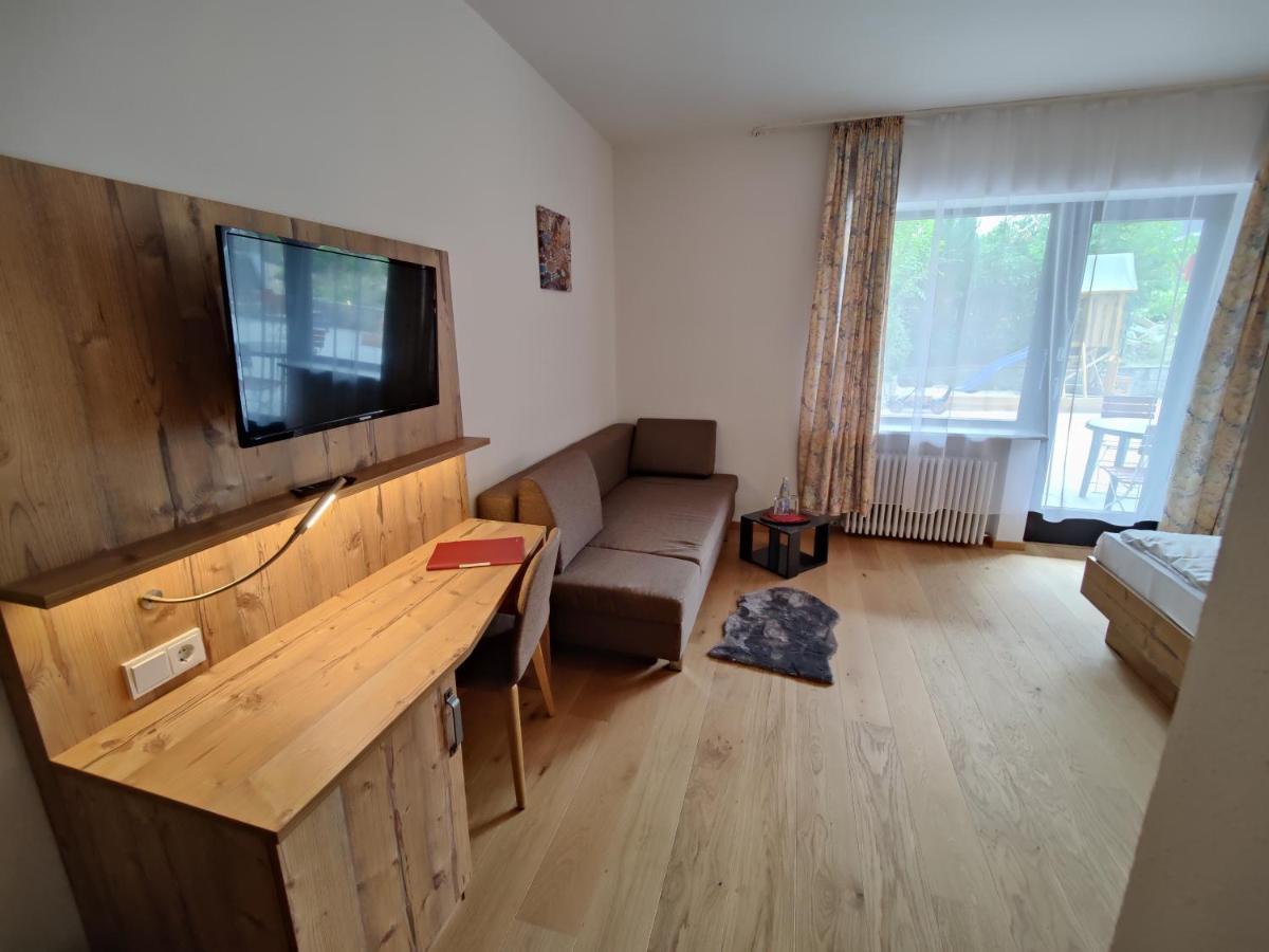 Ferien Vom Ich, Bayerischer Wald, Hotel & Restaurant ノイキルヒェン エクステリア 写真