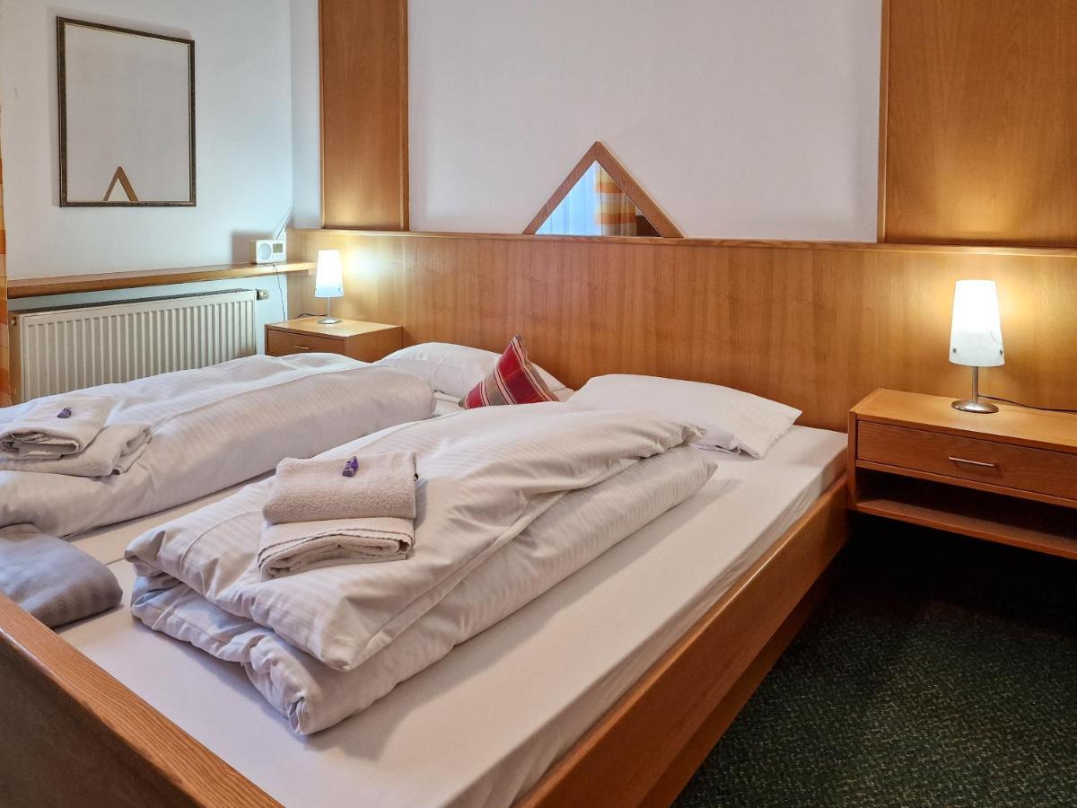 Ferien Vom Ich, Bayerischer Wald, Hotel & Restaurant ノイキルヒェン エクステリア 写真