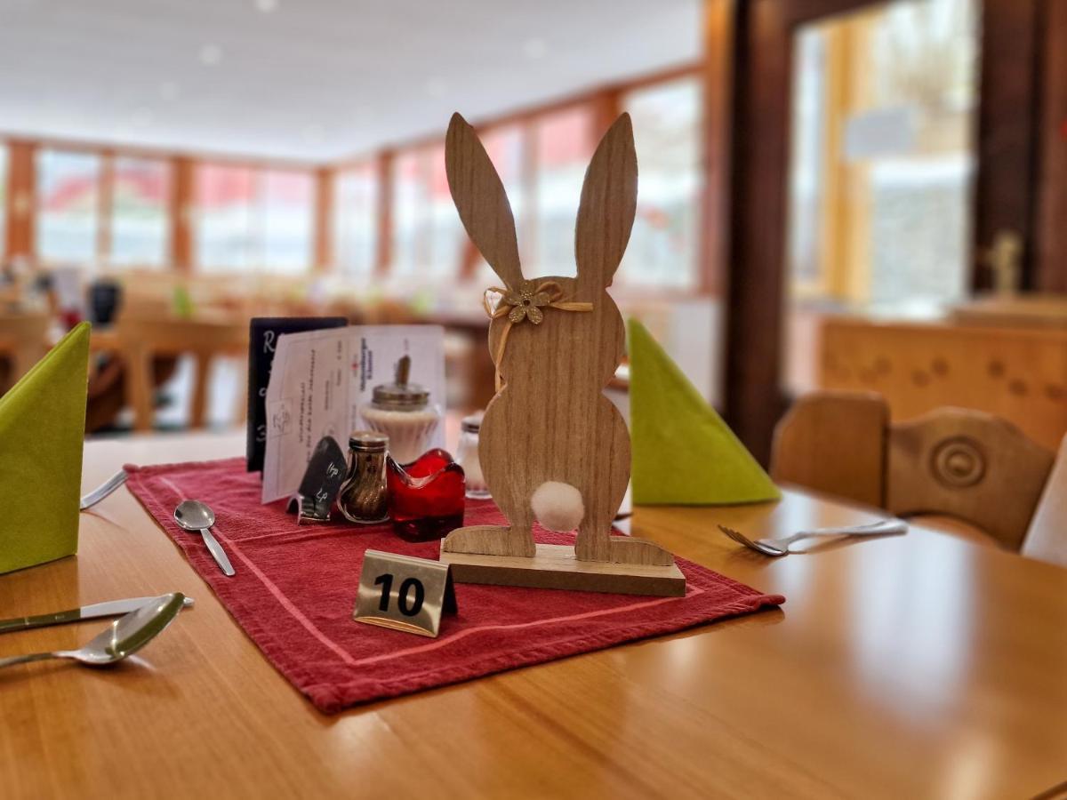 Ferien Vom Ich, Bayerischer Wald, Hotel & Restaurant ノイキルヒェン エクステリア 写真