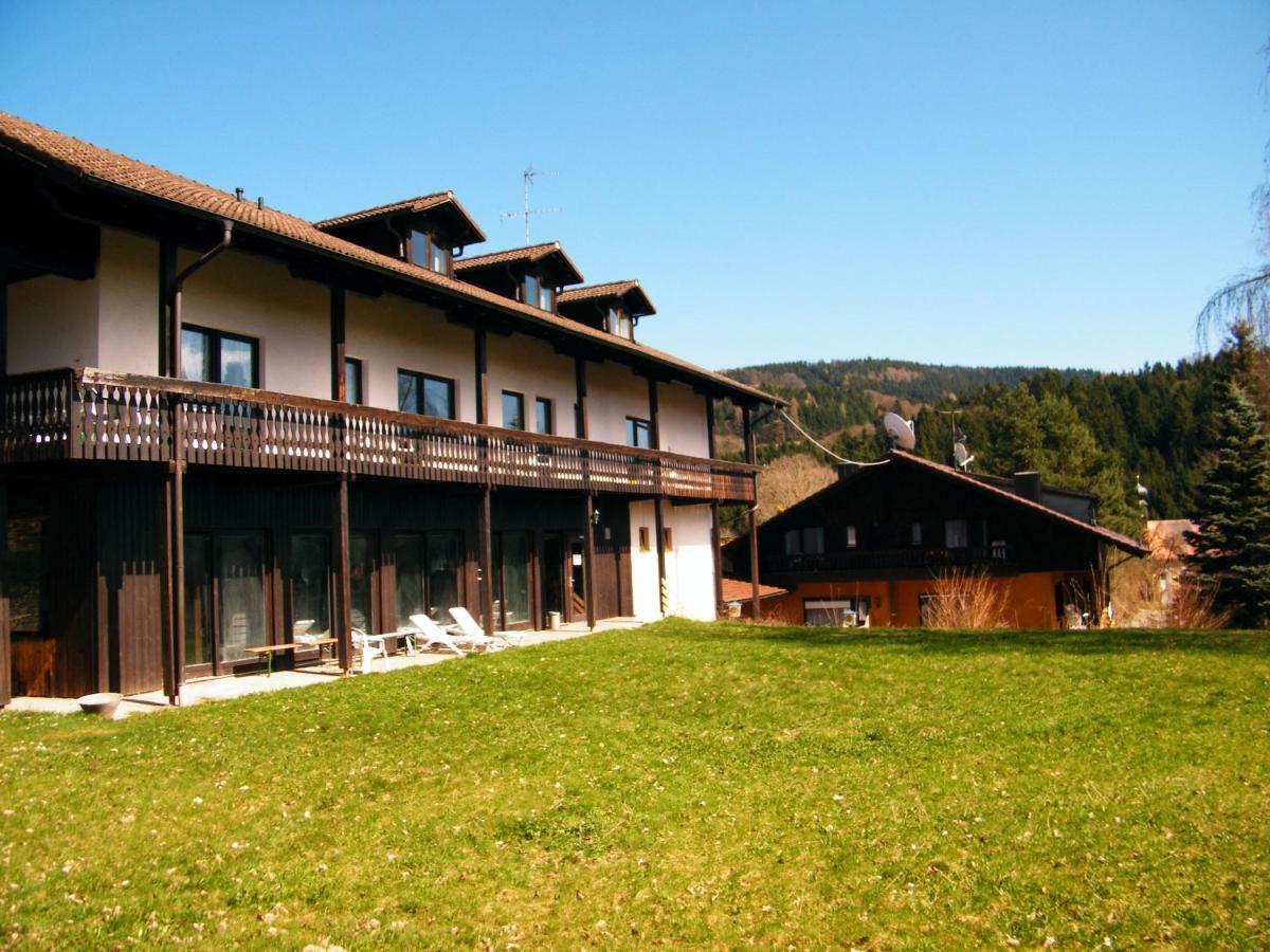 Ferien Vom Ich, Bayerischer Wald, Hotel & Restaurant ノイキルヒェン エクステリア 写真