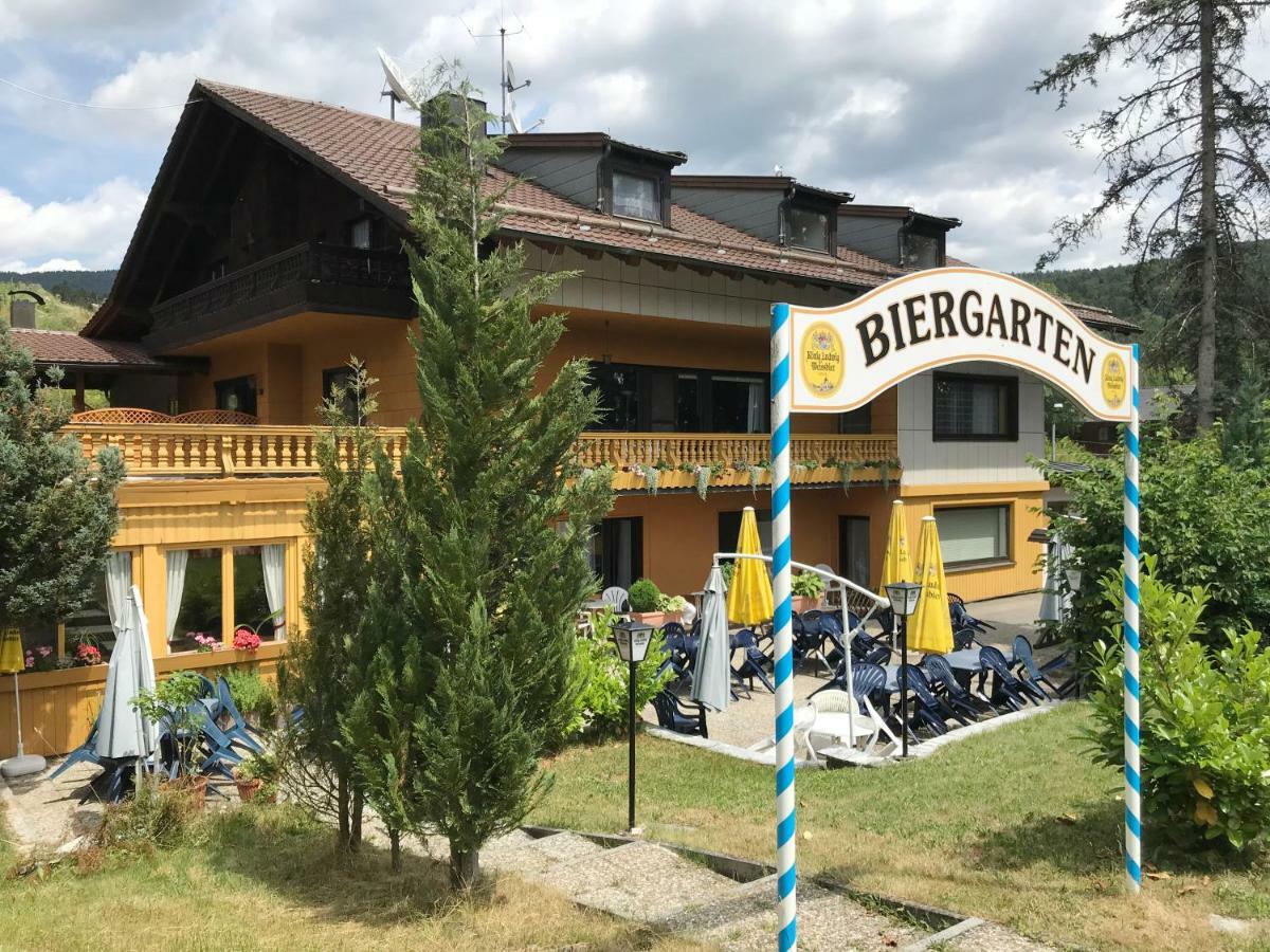 Ferien Vom Ich, Bayerischer Wald, Hotel & Restaurant ノイキルヒェン エクステリア 写真